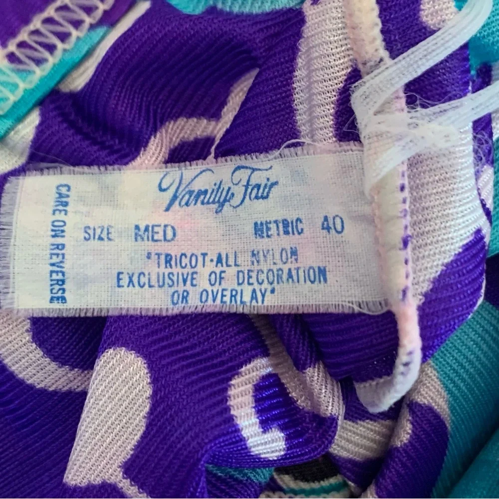 Vintage Vanity Fair Satin Purple Pajama Set Spring - Picture 11 of 11